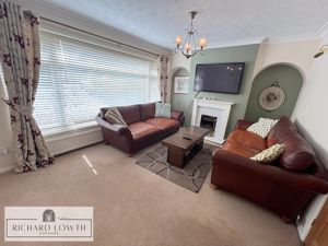 Lounge- click for photo gallery